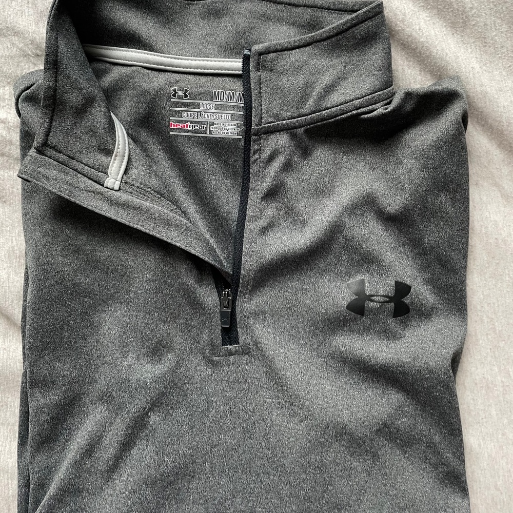UA Quarter Zip